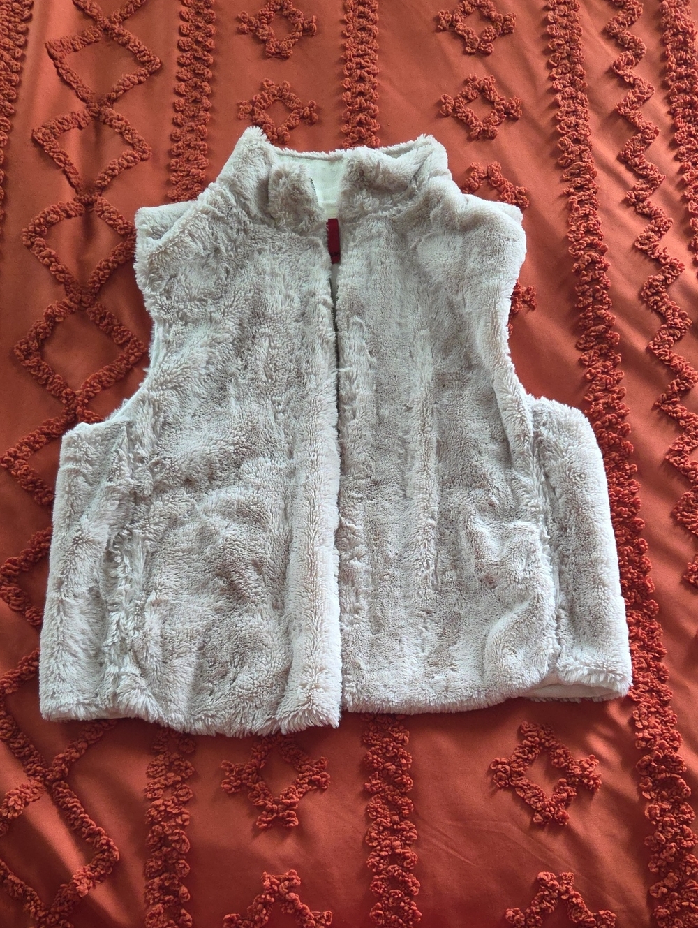 Cozy Faux Fur Vest Cream Color
